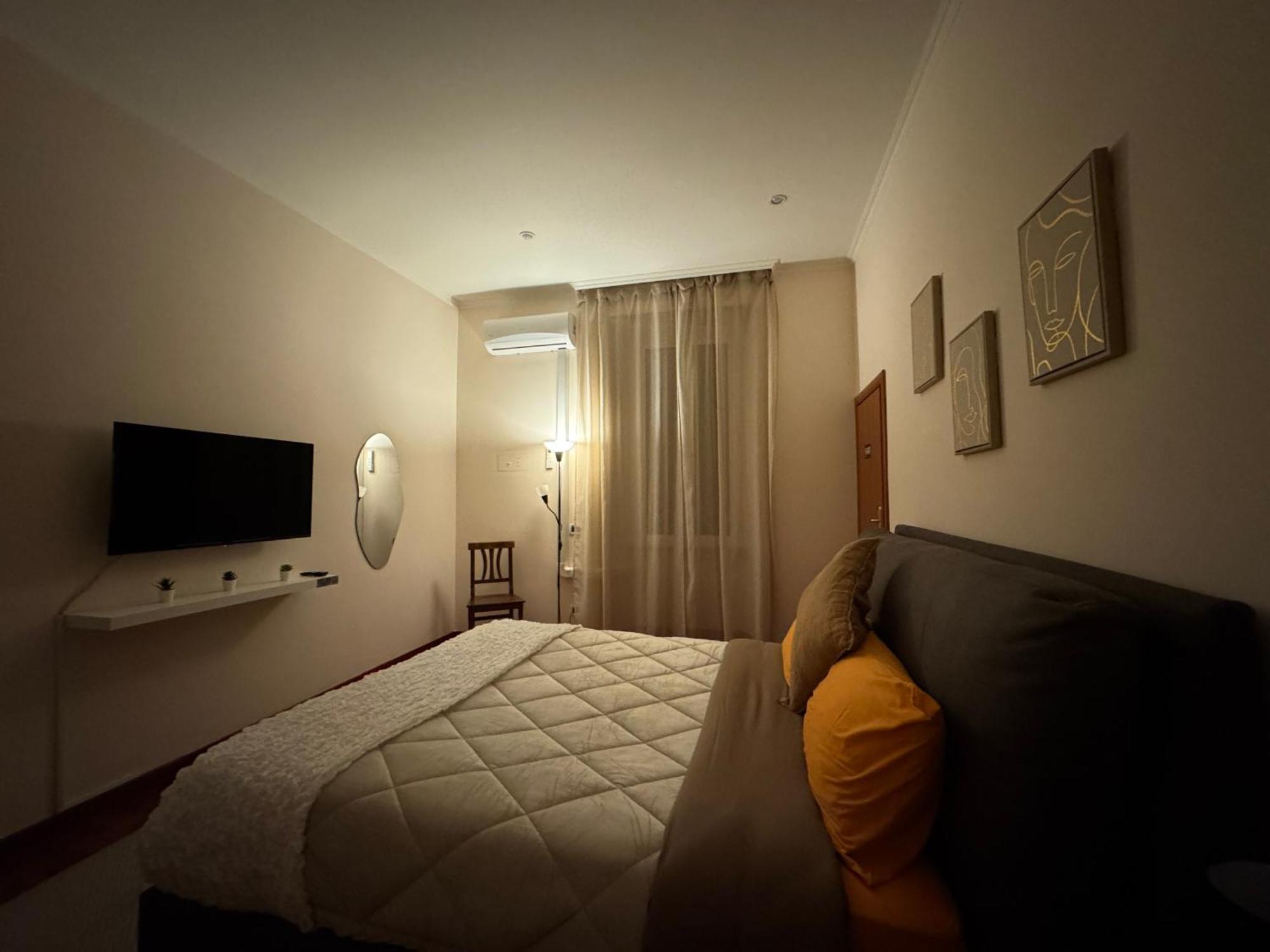 Vecchia Trastevere Bed And Breakfast - Rome, Rome